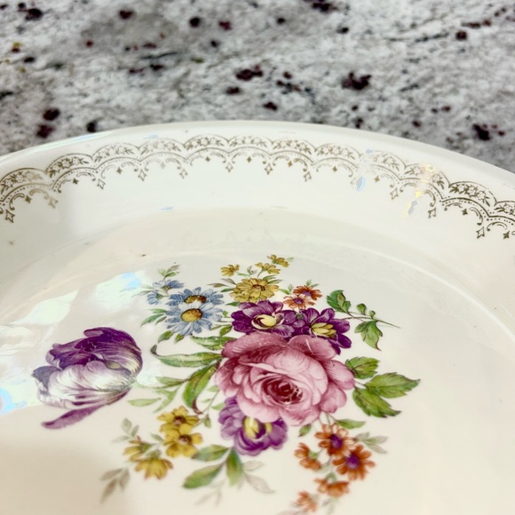 Vintage Deep Dish Pie Plate 22 Karat Gold Flowers Gold Trim Made in America - Picture 6 of 8